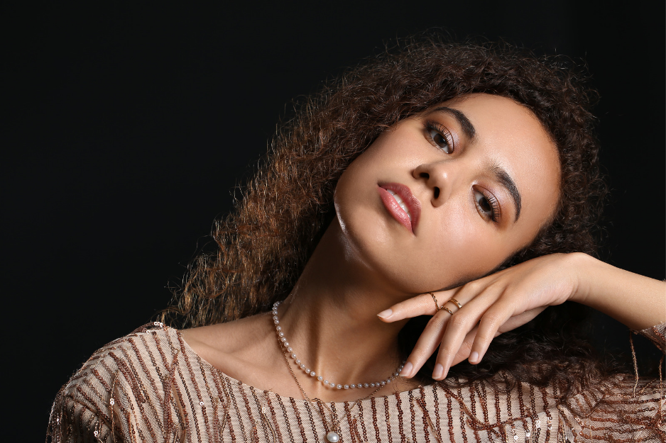 Lady wearkng a quite  jewellery statement 